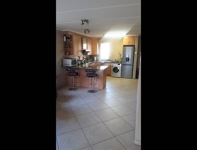 2 BEDROOM TOWNHOUSE FOR SALE IN RIVERSPRAY LIFESTYLE ESTATE